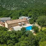 Lukata Hébergement de vacances Drivenik