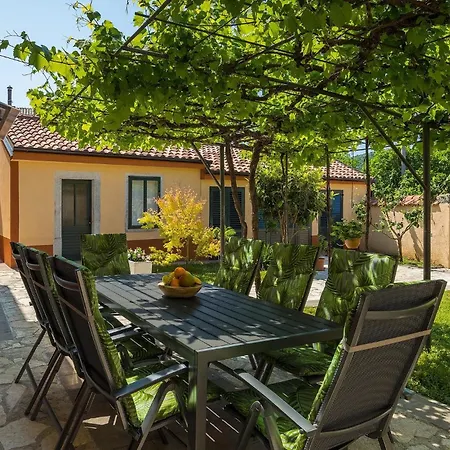 Сasa de vacaciones Lukata *