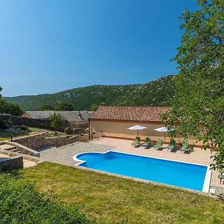 Lukata Holiday home